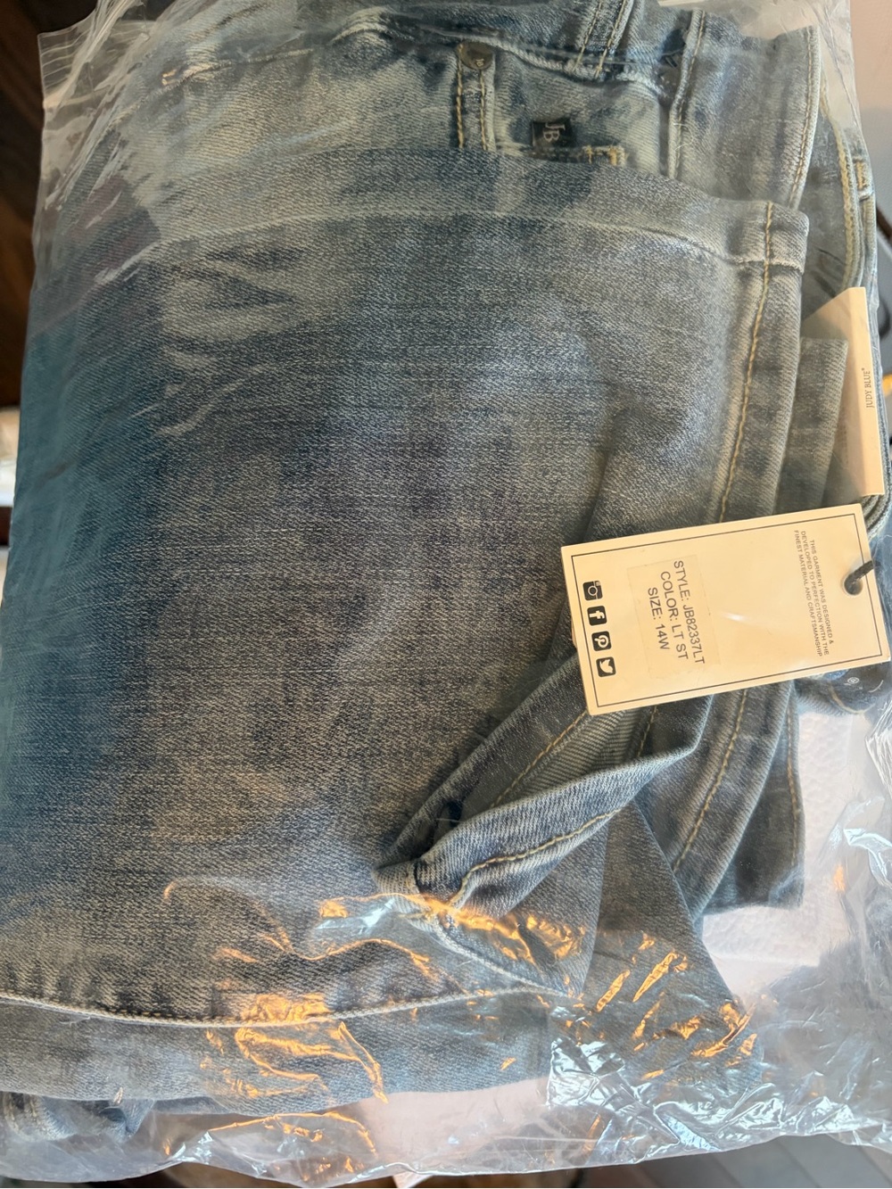 Judy Blue Medium Light Wash Flare Jeans - Picture 5 of 5